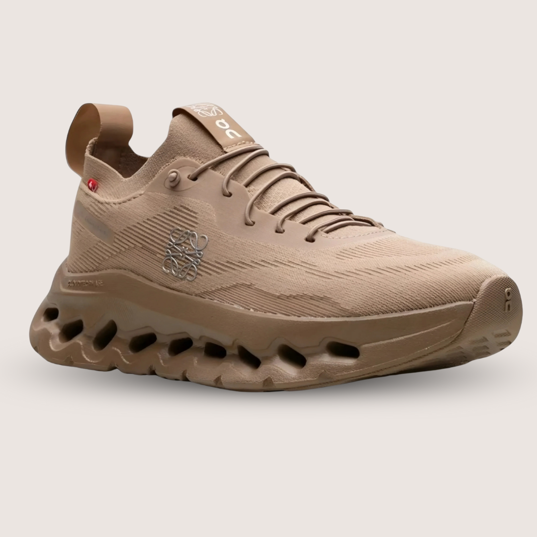 ON Cloudtilt x Loewe Women